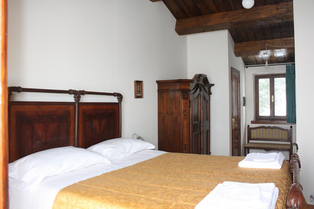 Agriturismo La Corte Sul Lago Villa Cingoli Kamer foto